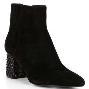 NEW Antonio Melani “Kinsley” Black Suede Lucite Block Heel Booties NWT Women 6.5